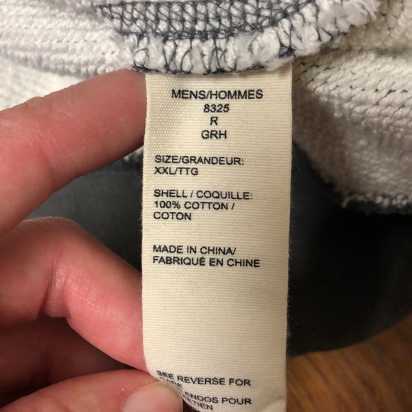 Woolrich 1/4 Zip Pullover - Picture 3 of 4